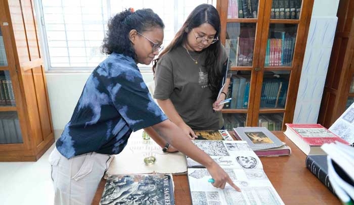 Glimpses of the inaugural session of book exhibition on 18th September 2024 organised in the Library of RIE Bhubaneswar on the occasion of Hindi Pakhwada 2024