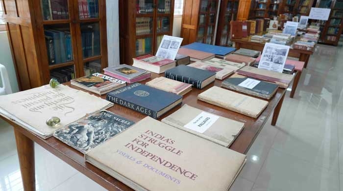 Glimpses of the inaugural session of book exhibition on 18th September 2024 organised in the Library of RIE Bhubaneswar on the occasion of Hindi Pakhwada 2024