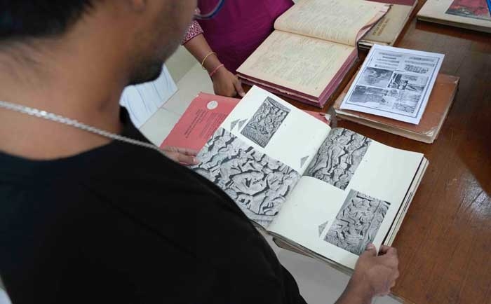 Glimpses of the inaugural session of book exhibition on 18th September 2024 organised in the Library of RIE Bhubaneswar on the occasion of Hindi Pakhwada 2024