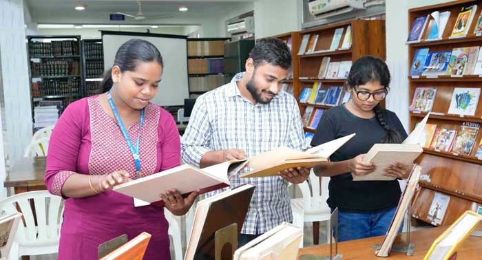 Glimpses of the inaugural session of book exhibition on 18th September 2024 organised in the Library of RIE Bhubaneswar on the occasion of Hindi Pakhwada 2024