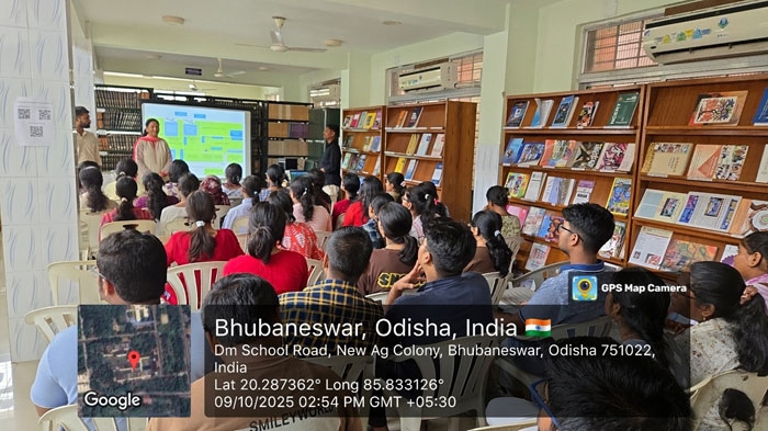 Institute Library of RIE Bhubaneswar conducted an orientation session for newly admitted students of 4 Yr B.Sc. B.Ed PCM, 4 Yr B.A B.Ed and 4 Yr B.Sc. B.Ed CBZ on effective use of library resources on 09.10.2025. Practical exposure to different library resources was given to the students. The programme was organised under the leadership of Dr. P.L. Negi, Librarian with assistance of Professional staff.